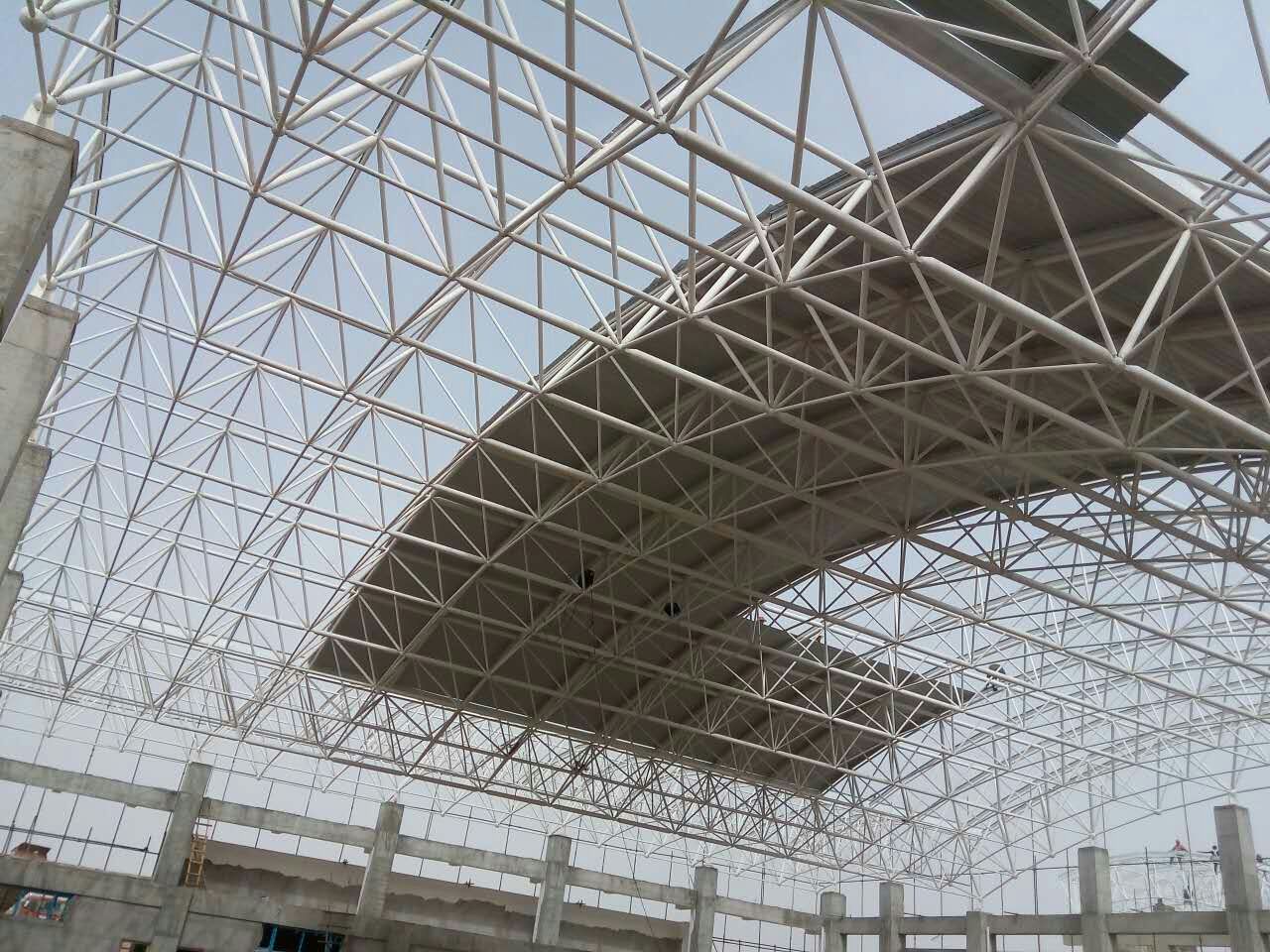 沛县青岛一汽网架